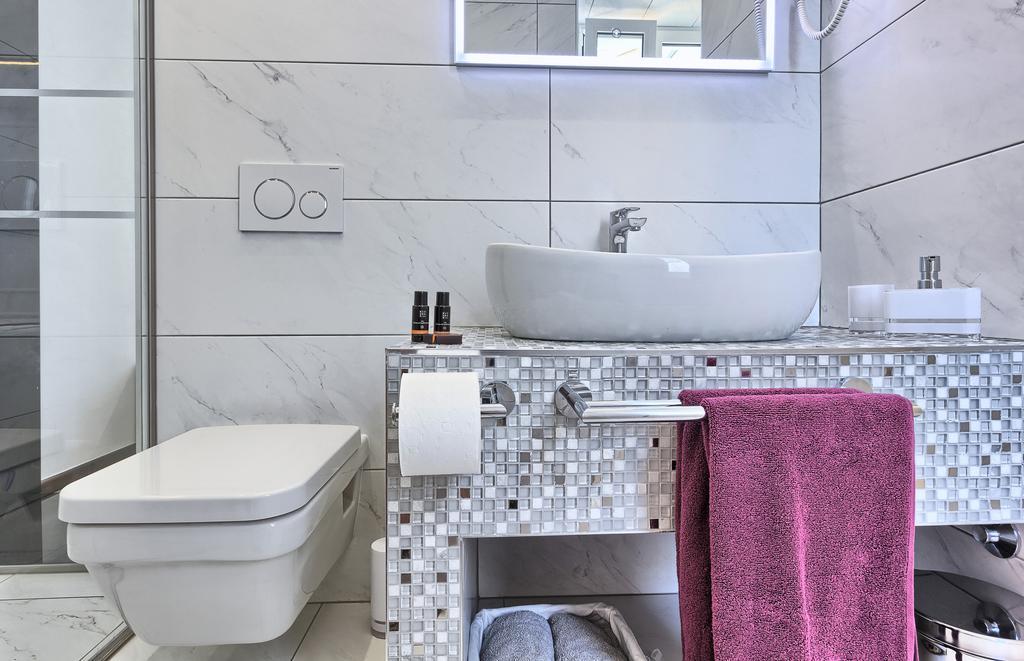 Mincheta - Luxury Rooms Primošten المظهر الخارجي الصورة