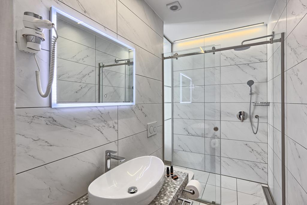 Mincheta - Luxury Rooms Primošten المظهر الخارجي الصورة