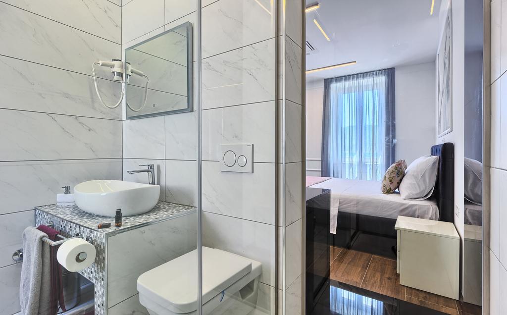 Mincheta - Luxury Rooms Primošten المظهر الخارجي الصورة